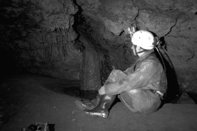 Sheelagh Halsey in Nettlebed Cave